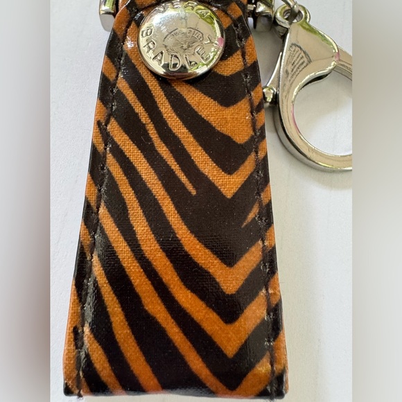 Vera Bradley Loop Keychain Leopard - Picture 6 of 8